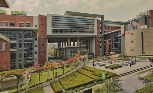 Embassy Galaxy Business Park, Sector 62, Noida