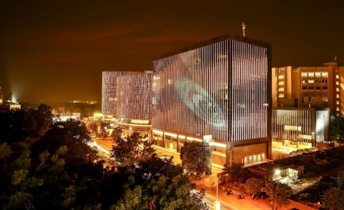 Parshwanath Business Park, Prahladnagar, Ahmedabad